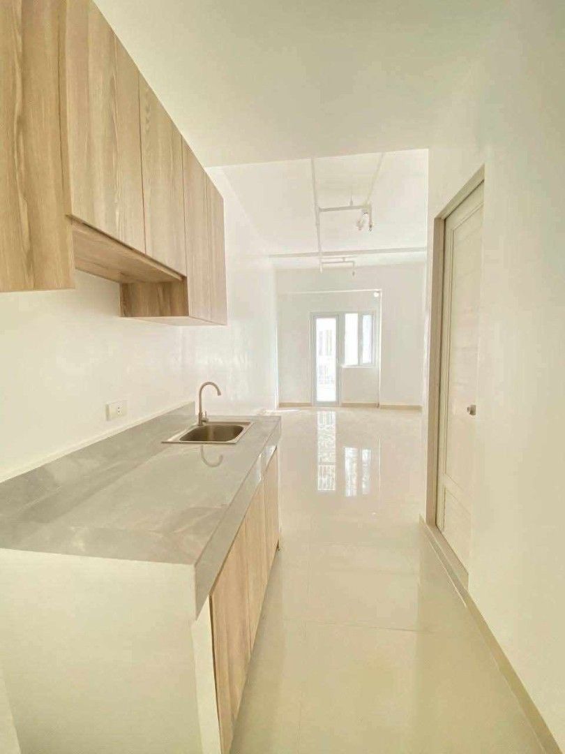 STOP RENTING START OWNING (Category: Apartments & Condos) located in Caloocan City. Submitted by gaius.23 (Listing ID 1463296912, Image 1). Description: NO CASH OUT MOVE IN YES TO PAG IBIG YES TO BANK.