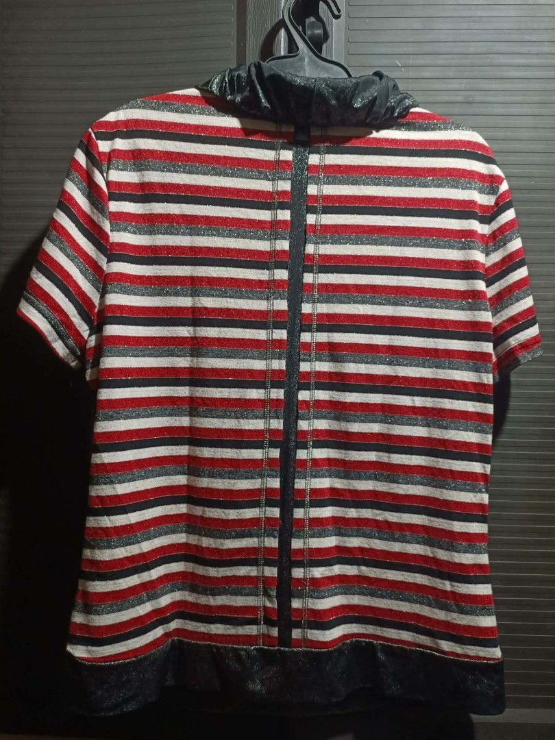 Striped Zip-Up Top with 'POSH' Embellishment (Category: Others Tops) located in Asingan. Submitted by nickchacon (Listing ID 1463160633, Image 2). Description: - Fits S-M - Cool striped top - Sparkly collar and zip detail - 'POSH' spelled out in studs on the front - Short sleeves - Shiny black hem - Ideal for a night out or a statement casual look - Unique design.