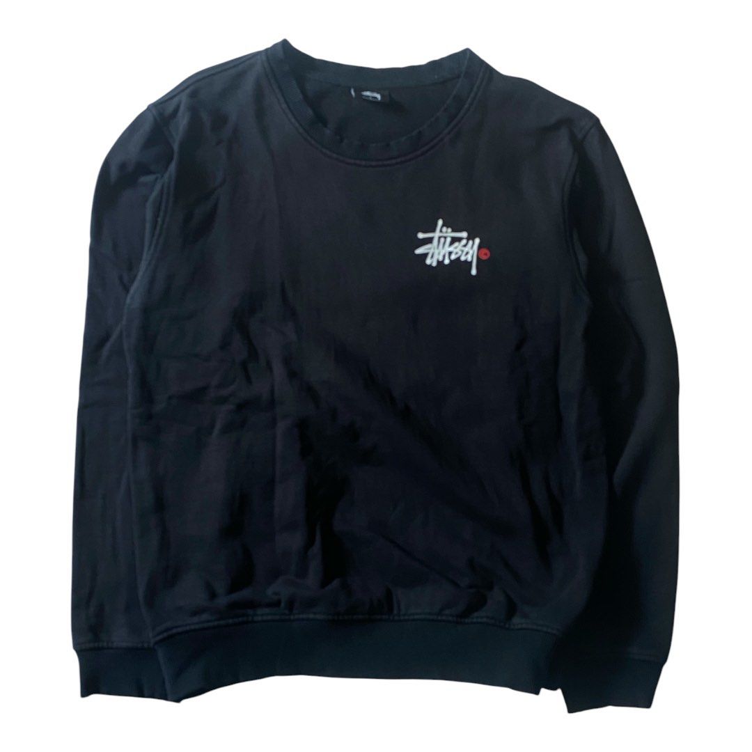 Stussy Black Crewneck Sweatshirt (Category: Coats, Jackets and Outerwear) located in Manila. Submitted by finofindthisart (Listing ID 1463241852, Image 2). Description: Length 25 Width 21 Measured it by inches Issue: N/A This is a pre-loved/thrifted items and may show minor signs of issue due to its vintage nature. Kindly manage expectations. No refunds or exchanges will be accepted. 📍Pasay City DM for inquiries..