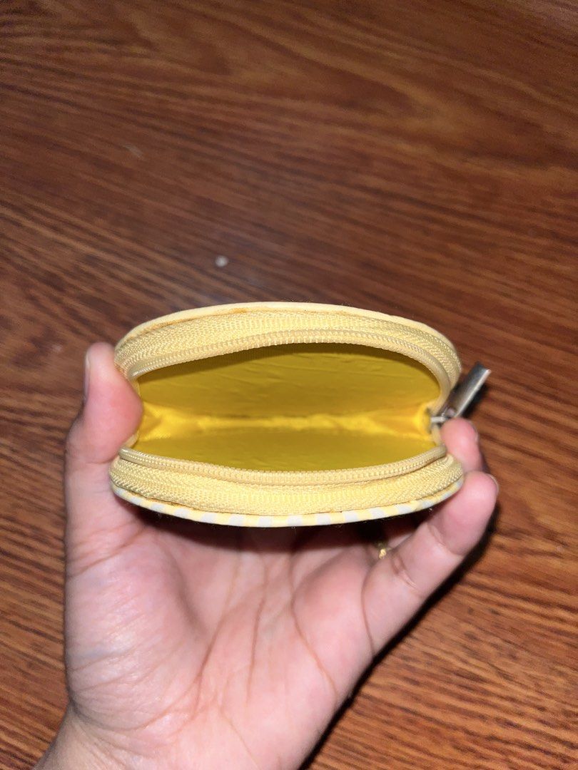 Sumikko Coin Purse (Category: J-Wave Merchandise) located in Quezon City. Submitted by micopioken (Listing ID 1463174787, Image 3). Description: Japan Item.