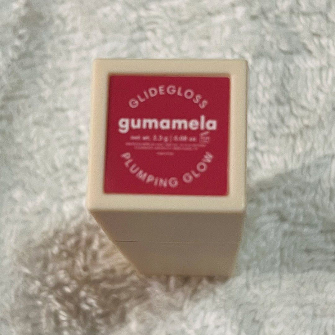 Sunnies Face GlideGloss + Sheglam Primer NEW (Category: Makeup) located in San Mateo. Submitted by g.stuff (Listing ID 1448489192, Image 2). Description: NEW! - Sunnies Face GlideGloss (Gumamela) - Sheglam Smooth&Blur Primer 💰MOP: BPI/BDO/Gcash ▪️To view more items, visit my profile: carousell.com/g.stuff.