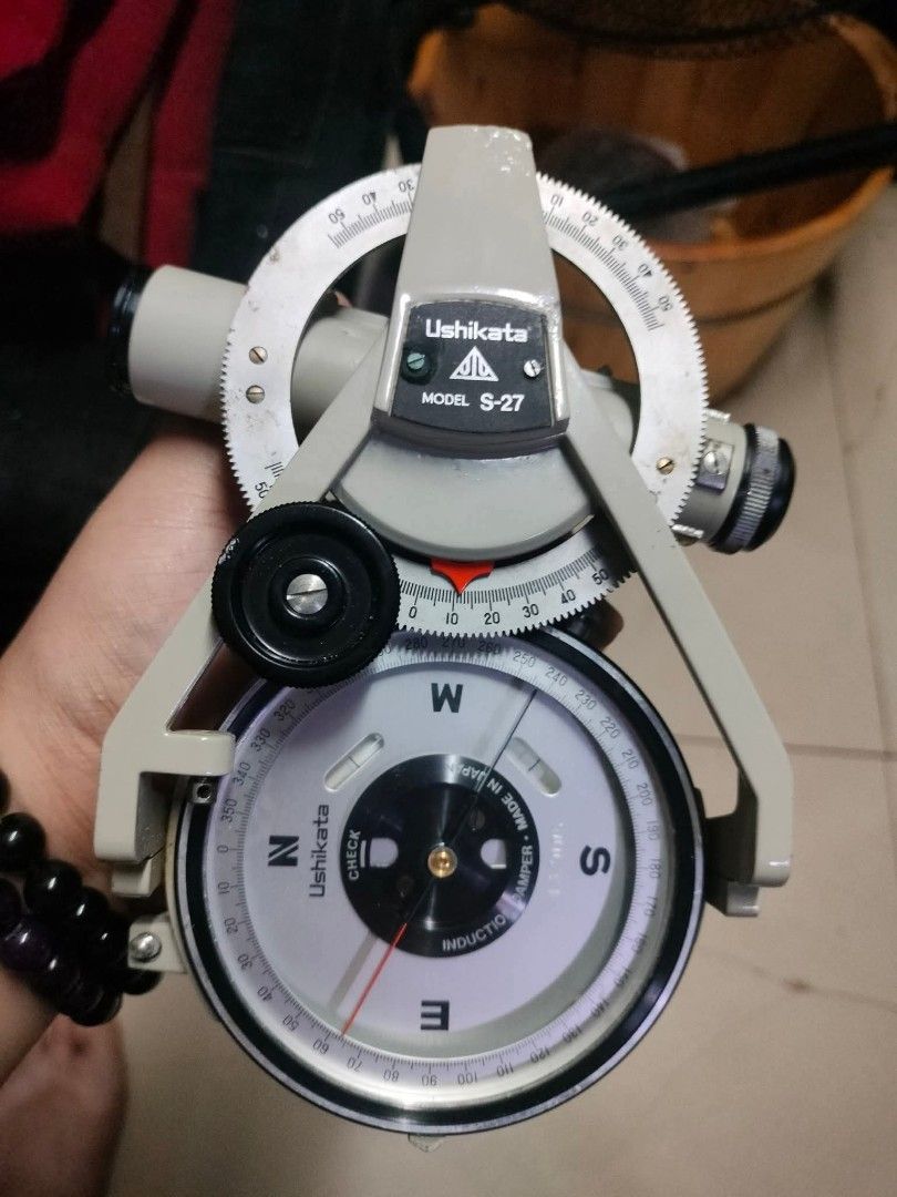 Surveying Compass (Category: Construction Tools & Equipment) located in Mandaluyong City. Submitted by theforgottentreasures (Listing ID 1463322187, Image 1). Description: 9500 pesos!!! 📌 Ushikata Land Surveying Compass with Transiting Telescope Made in Japan Good working condition what you see is what you get.