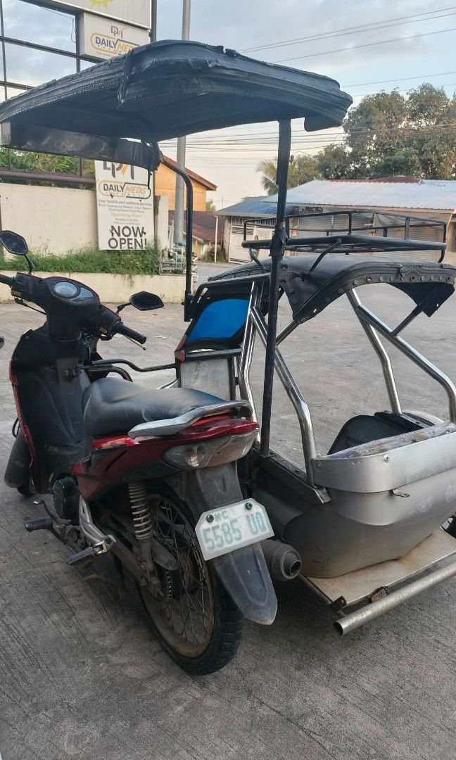 Suzuki Smash 110 Year 2015 - With Sidecar (Category: Motorbikes for Sale) located in Manila. Submitted by sjrome (Listing ID 1463277949, Image 2). Description: FOR SALE! Issue - Paso,Milyahe, Mahina Battery.