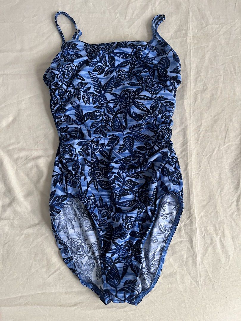 Swimsuit (S-M) (Category: Bikinis & Swimsuits) located in Quezon City. Submitted by samirosie0329 (Listing ID 1463252581, Image 1). Description: .