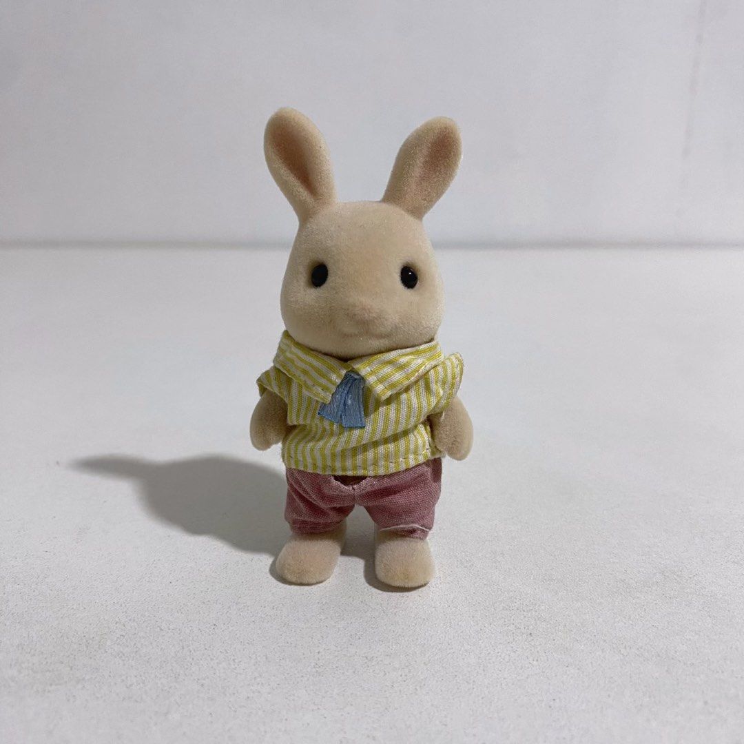 Sylvanian Families | Sister Size (Category: Kids Toys) located in Manila. Submitted by melodearx (Listing ID 1463152627, Image 2). Description: Red 70 The rest 170 ea Take all for 350 Message me for price.