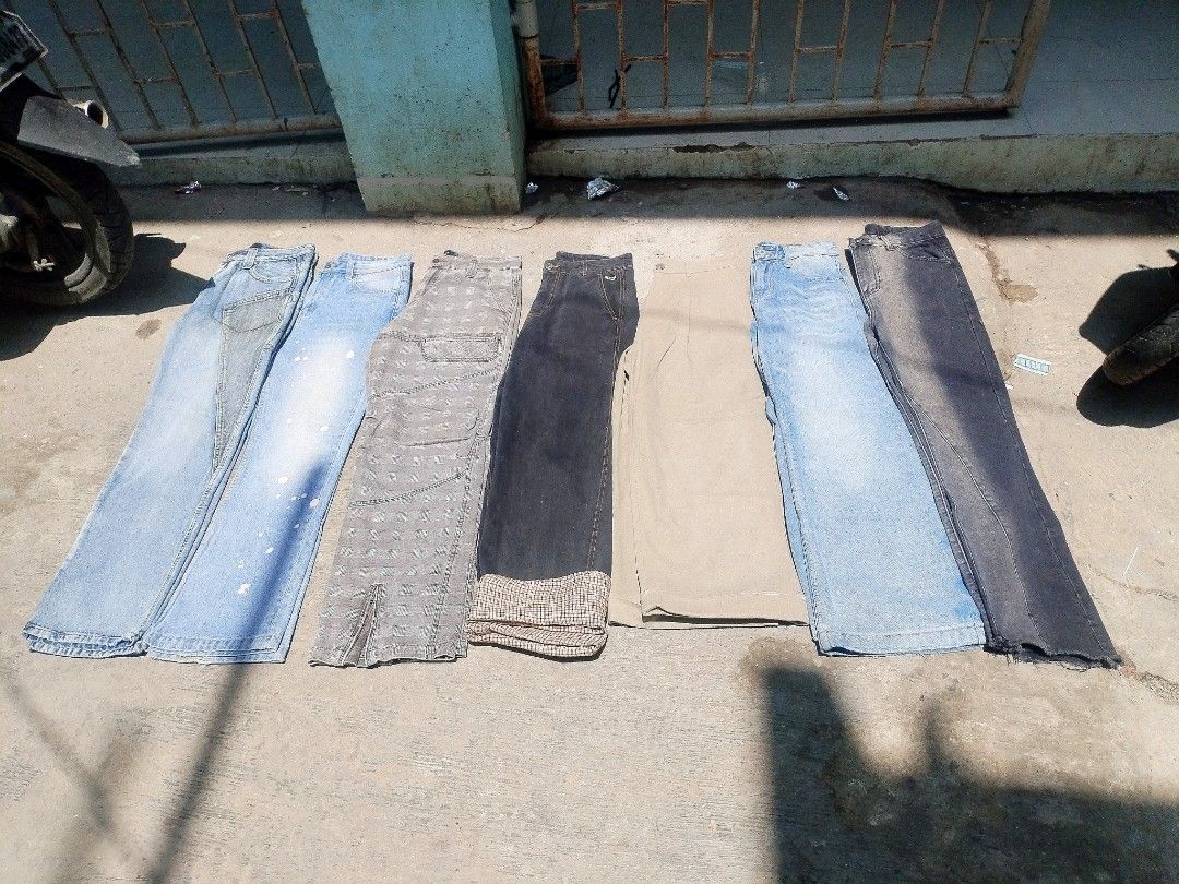 TAKE ALL PANTS (Category: Jeans) located in Iloilo. Submitted by fruguyl (Listing ID 1463211165, Image 1). Description: FOR TAKE ALL PANTS HIGH QUALITY SIZES: 28-32 WIDE STRAIGHT / WIDE FLARE / BOOTCUT MANAGE EXPECTATION SOME ITEM HAVE MINIMAL ISSUE PRICE: 1,200 MOP:CASH/GCASH MOD: J&T LOCATION: ILOILO CITY.