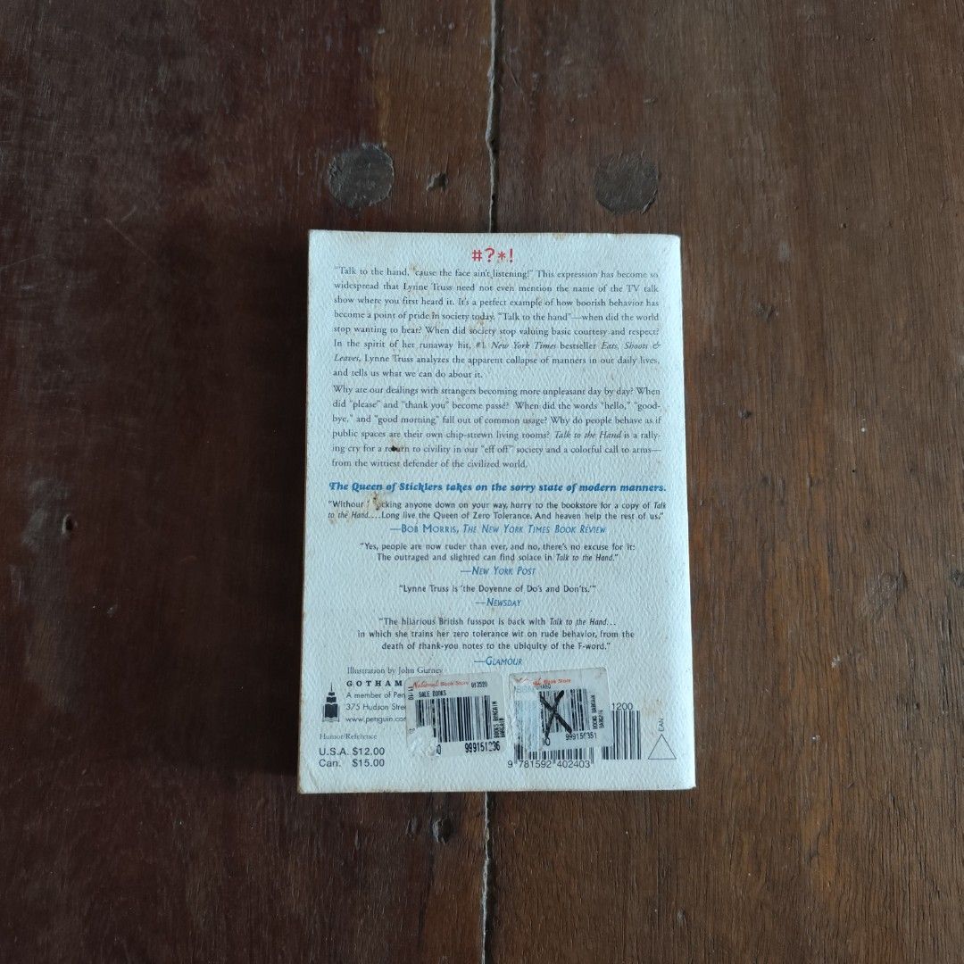 Talk to the Hand by Lynne Truss (Category: Storybooks) located in Muntinlupa City. Submitted by iveereads (Listing ID 1463209447, Image 2). Description: Paperback Non-fiction, Humor, Sociology, Collection of essays dm for more pics/info.