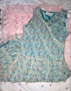 (Category: ) located in . Submitted by daintypeach (Listing ID 1463194227, Image 1). Description: .