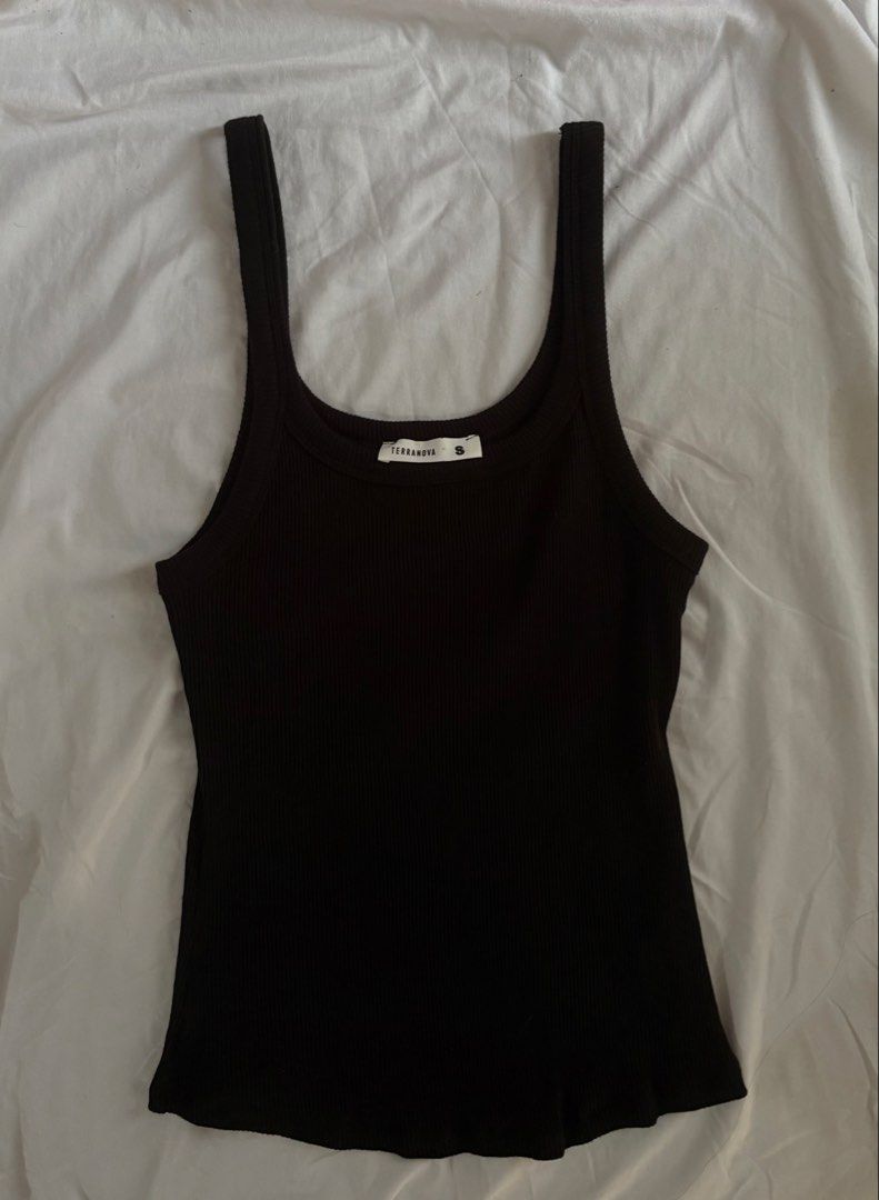 Terranova Black Ribbed Tank Top (Category: Sleeveless) located in Cebu City. Submitted by whiterabbitmint (Listing ID 1462698808, Image 2). Description: Worn once.