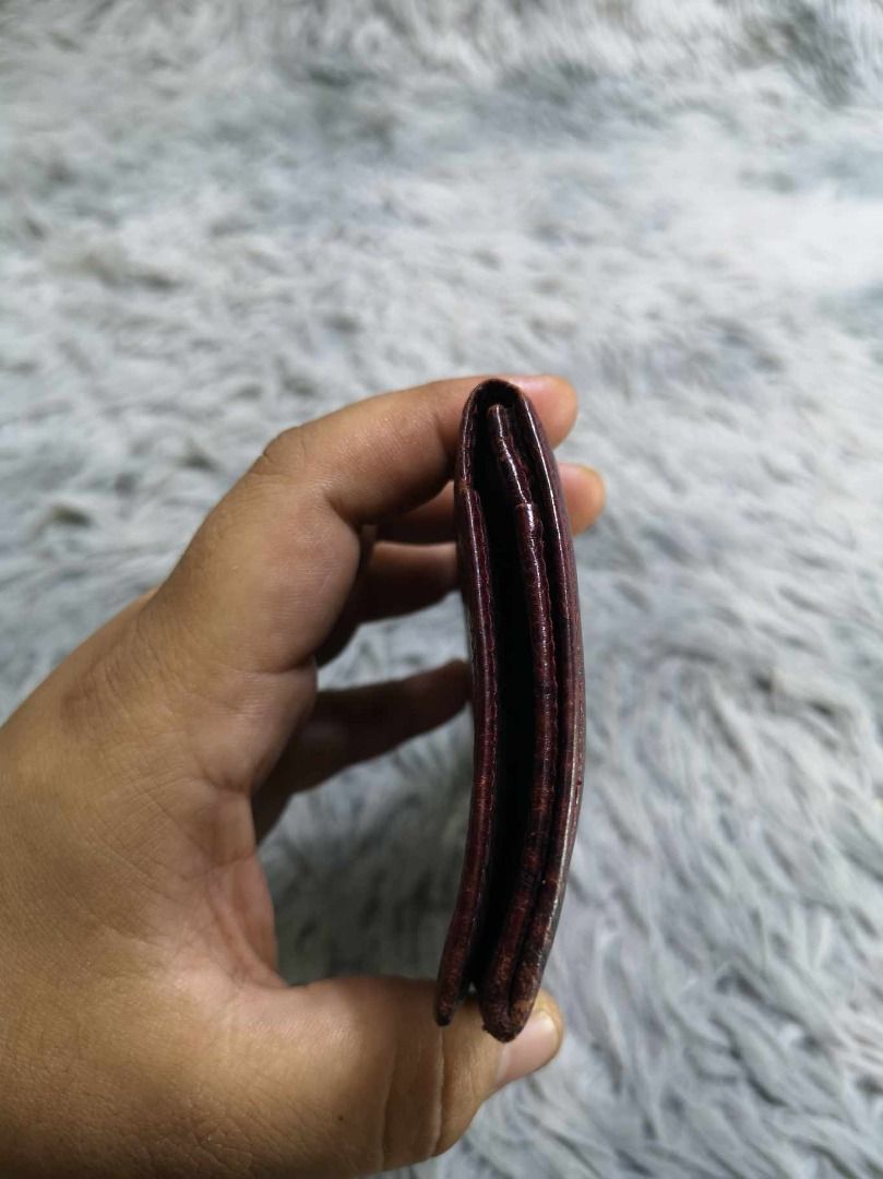 Textured Brown leather Bifold Long Wallet (Category: Wallets & Card Holders) located in Santa Cruz. Submitted by jmy_surplus.2 (Listing ID 1463127111, Image 3). Description: Size ; L - 3.6 W - 7.1 Color ; Brown Type ; Wallet Brand ; No brand Material ; Leather Style ; Leather Bifold Long Wallet LR 129 JMY 4 Batch #223.