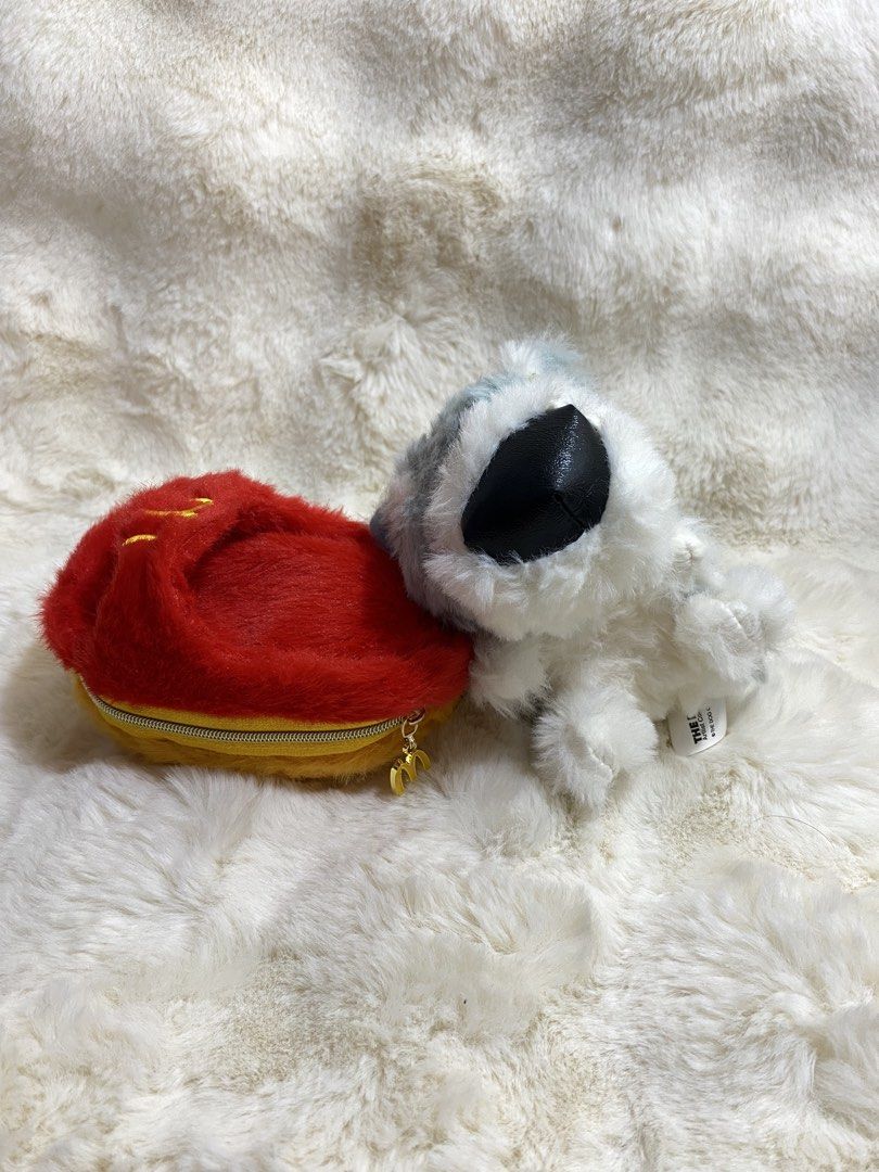 The Dog x McDonalds charm pouch (Category: Character Goods) located in Kalibo. Submitted by ollie_stuffshop (Listing ID 1463292060, Image 3). Description: Before you send your inquiries: ❗️Last Price is already posted ❗️Manage your expectations, WYSIWYG ❗️May need washing ❗️Dropoff is every Wednesday & Sunday - Dog plush is removable.