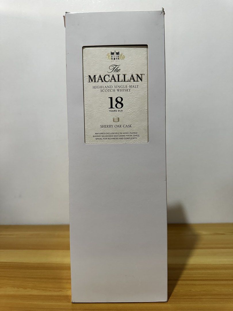 The Macallan Sherry Oak Cask 2021 (Category: Beverages) located in Makati City. Submitted by dudwhojustwantsroom (Listing ID 1463218800, Image 2). Description: Unopened. With box. Sealed. The macallan sherry oak cask. 2021 release..