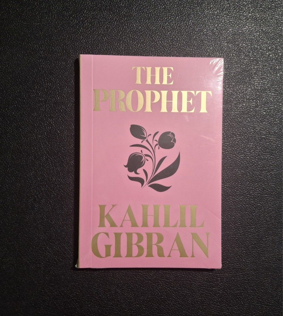 THE PROPHET by Khalil Gibran (Pocket Classic) (Category: Storybooks) located in Borongan. Submitted by murabooks (Listing ID 1463213346, Image 1). Description: New, sealed. Very small book. Happy reading!! Fingerprint! Pocket Classics are perfect pocket-sized editions with complete original content. Convenient to carry, priced right, and ideal for gifting and collecting, each classic with its vibrant cover and flap jacket offers an ultimate readi