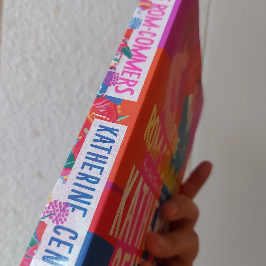 The Rom-Commers by Katherine Center (Category: Storybooks) located in Tarlac. Submitted by avcart_93 (Listing ID 1463130702, Image 3). Description: -450 + shipping fee -paperback, sprayed edges -read once, good as new -no spine crease, small dent (check photos) -100% authentic (from NBS) MOP: GCASH MOD: j&t (monday - friday morning) LOCATION: Tarlac City (no meet-ups) Notes: • Check provided photos, I can send more upon request • Items are in goo