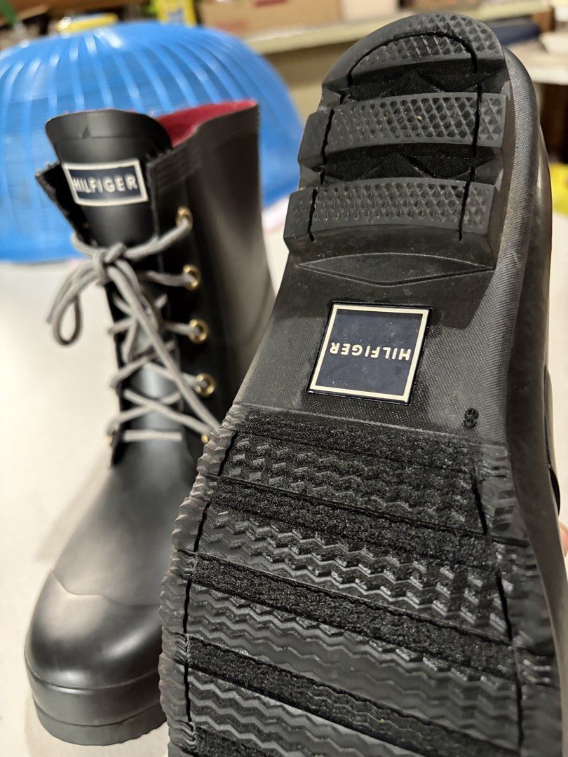 Tommy Hilfiger Ankle Boots (Category: Boots) located in Roxas City. Submitted by rglnos (Listing ID 1463193707, Image 3). Description: Tommy Hilfiger Ankle High Rubber Boots Lace Up Rain Boots SIze 8.
