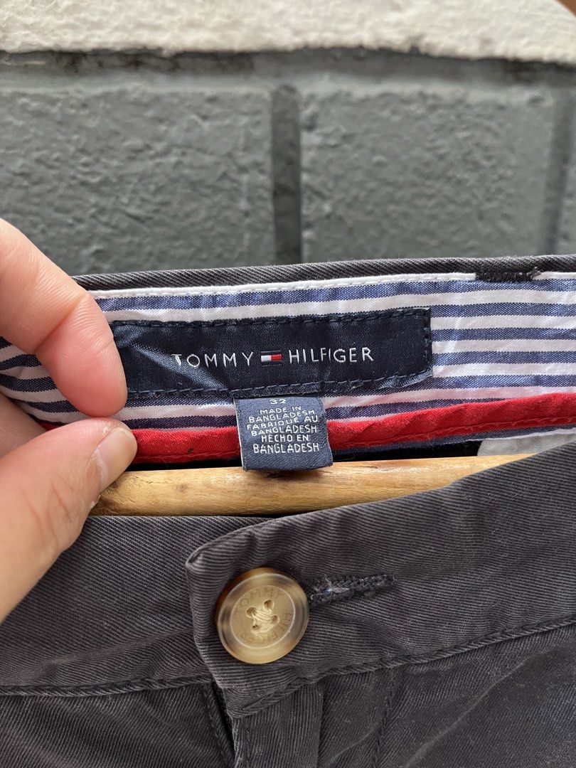 Tommy Hilfiger Navy Blue Shorts (Category: Shorts) located in Manila. Submitted by mkjah (Listing ID 1463275761, Image 3). Description: Tommy hilfiger washed navy blue shorts Size: 32 on tag (W) 32 (L) 21 (Lo) 10.5 (Thigh) 11.5 (Inseam) 10 (Rise) 10 Color may vary due to lighting Good condition 8.5/10 Price 450 plus shipping Please manage your expectations before placing your order. Please note that there may be stains or anything. the pictures w