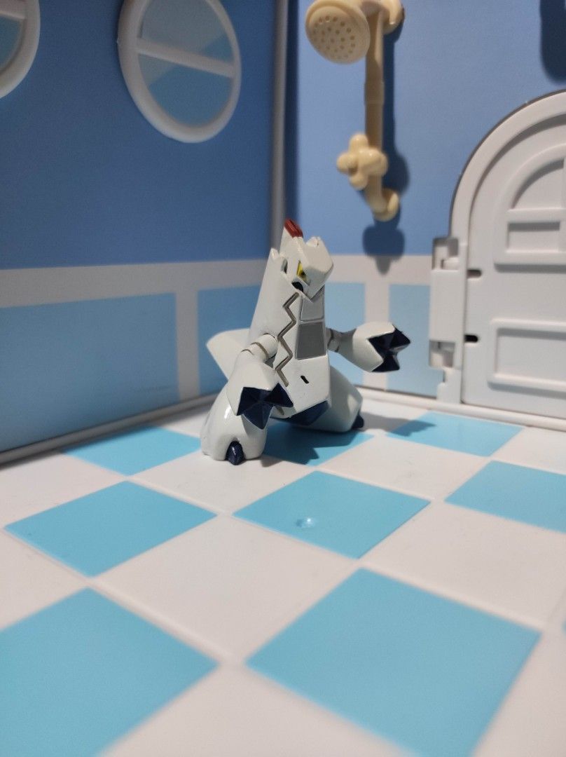 TOMY Pokemon Figure - Duraludon (Category: Figurines & Statues) located in Taguig. Submitted by lilrootshop (Listing ID 1463249467, Image 2). Description: ***Crossposted*** Price: 250 AUTHENTIC Pass sa lowballers! First to pay basis. No COD. For item reservation, a down payment of 50% or 100 pesos (whichever is less) is required. Down payment is non-refundable. One month reservation only. Location: Taguig (near BGC) MOP: GCash / Maya / GoTyme.