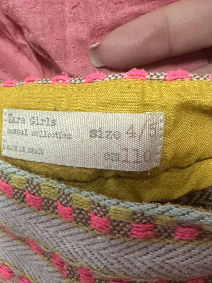 top and shorts set (Category: Babies & Kids Fashion) located in Valenzuela. Submitted by mommyiish (Listing ID 1463253500, Image 2). Description: Zara shorts tweed type Next Top with flaw (stain).