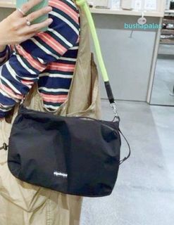 （分類：）位於 。 由 bushapalac29622 提交（商品編號 1463151457，圖片 1）。簡介： 。