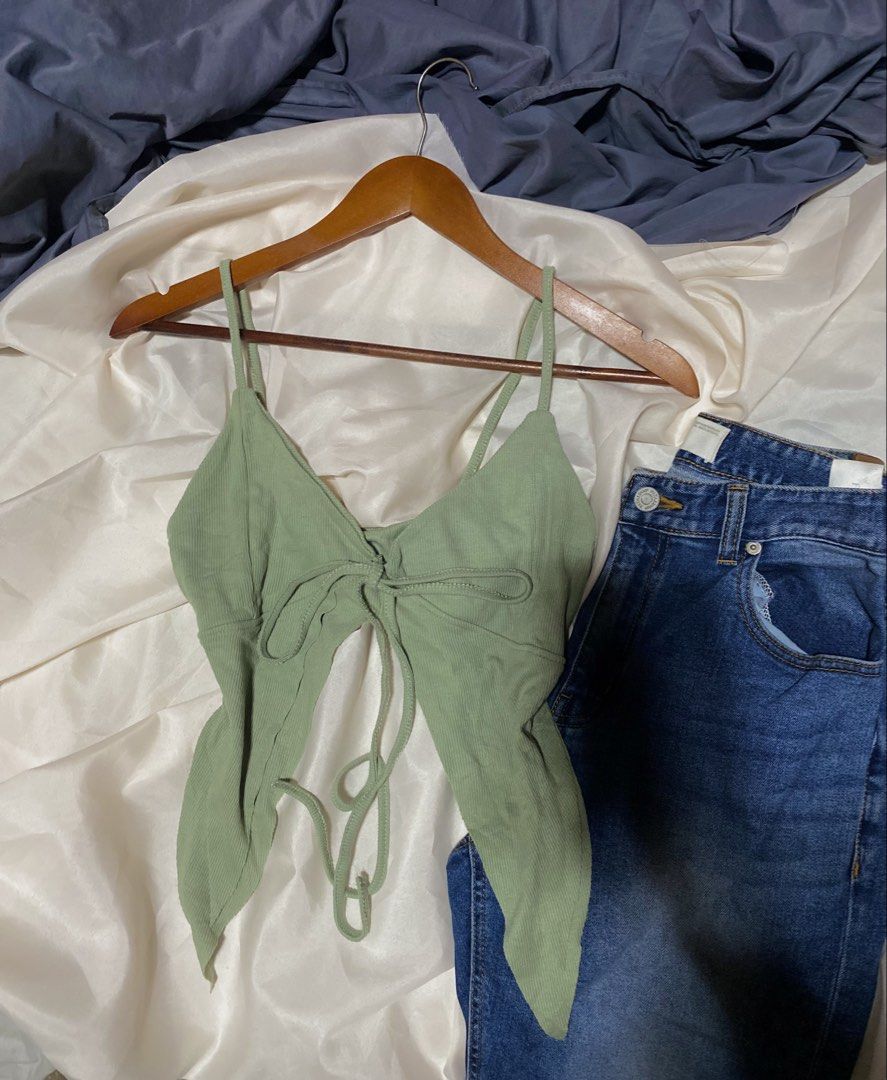 Tops (Category: Others Tops) located in Cagayan de Oro. Submitted by rinamae09 (Listing ID 1463134968, Image 3). Description: take all ₱1k xs-l stretchable super like new condition . .