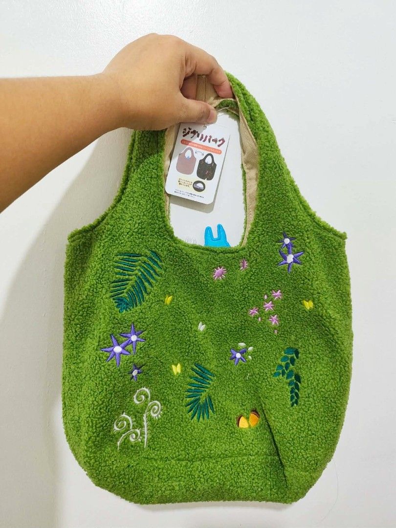 Totoro Ghibli shoulder bag (Category: Shoulder Bags) located in Manila. Submitted by creeppycreeps (Listing ID 1463170312, Image 2). Description: Totoro moss green shoulder bag 🌿 20x16" Studio Ghibli etiketa with papertag Embroidered details✨Brand new.
