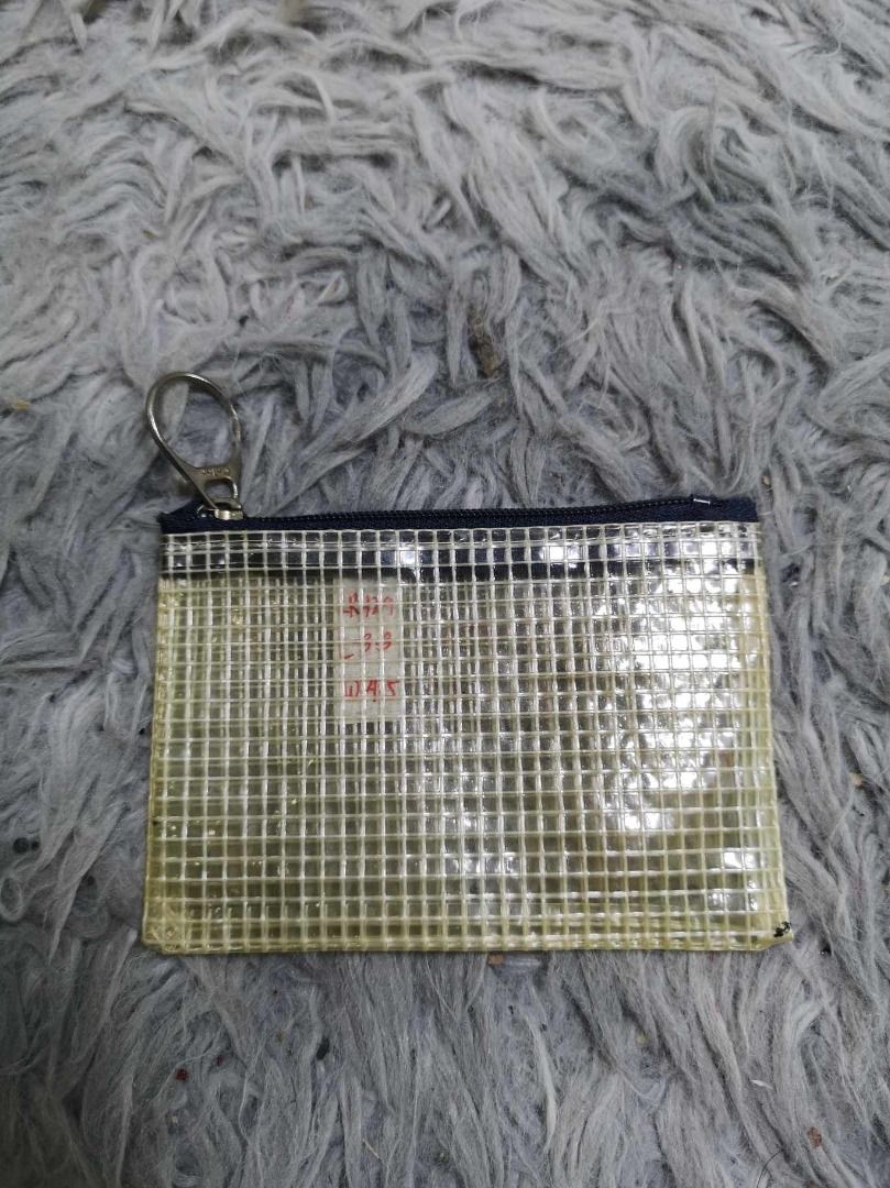 Translucent Mesh Zipper Closure Coin Purse (Category: Stationery & School Supplies) located in Santa Cruz. Submitted by jmy_surplus.2 (Listing ID 1463128335, Image 1). Description: Size ; L- 3.3 W - 4.5 Color ; Black Type ; Purse Brand ; No brand Material ; PVC Style ; Zipper Closure Coin Purse LR 129 JMY 4 Batch #223.