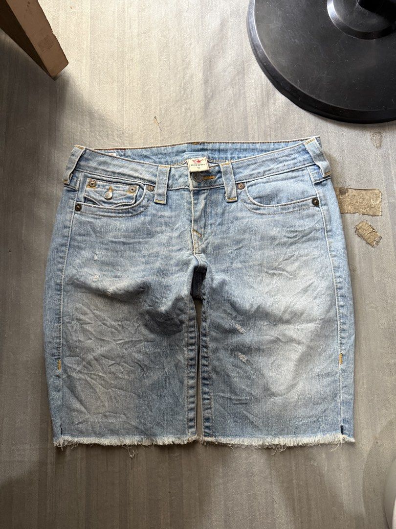 True religion (Category: Shorts) located in Cagayan de Oro. Submitted by twice.but.nice.blackmarket (Listing ID 1463161362, Image 2). Description: Excellent condition Size 30 on tag! Made in USA.
