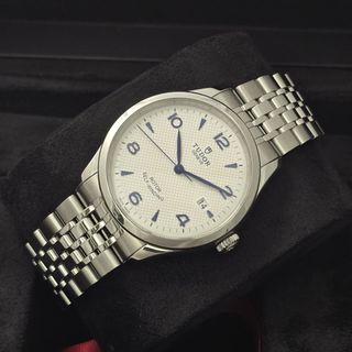 （分類：）位於 。 由 horo.hk 提交（商品編號 1463171572，圖片 1）。簡介： 。