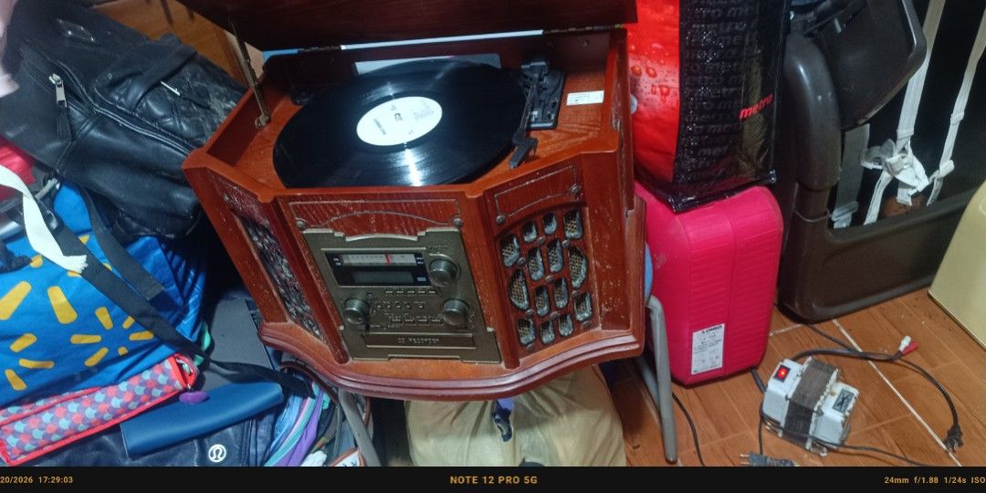 turn table audio innovated wooden type (Category: Other Audio Equipment) located in Las Pinas. Submitted by edelyne_grace (Listing ID 1463127298, Image 3). Description: audio in aux ,pono record 120 v with build in speaker vynil ,with recoder wooden type and already innovated location laguna pagsanjan for pick up or shipping lalamove or lbc for oversea.