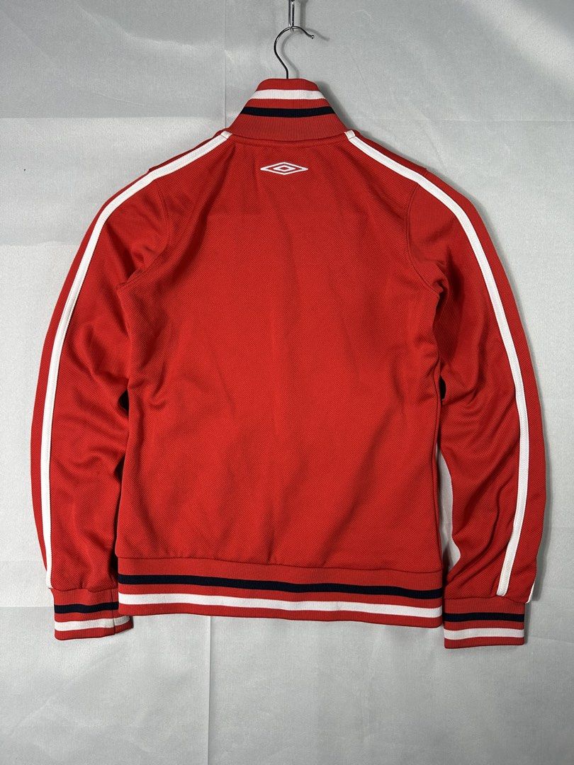 Umbro Y2K England Retro Track Jacket (Category: Coats, Jackets and Outerwear) located in Cabanglasan. Submitted by thefashiongarage.co (Listing ID 1463245804, Image 3). Description: Title - Umbro Model/Name - Vintage England Umbro National Team Foot Ball Retro Jacket Size on Tag - Small Conditiion - Excellent Condition Dimension (WxLxH) - 16.5d20 Inches Category- Casual/Workout/ Outdoor/ Y2K Fitting - True to Size Made in - Material - Color - Ewd