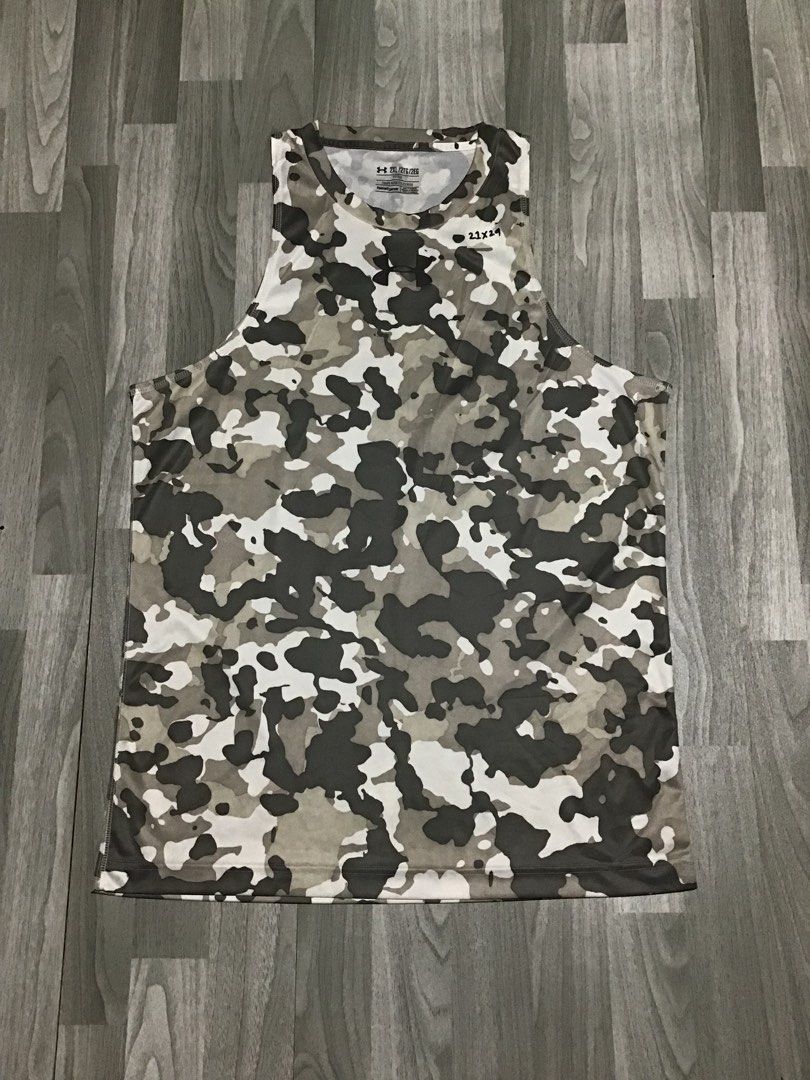 Under Armor tank top white camouflage (Category: Formal Shirts) located in Davao. Submitted by ljay.thriftedfinds (Listing ID 1463309544, Image 3). Description: Good as new No issue .