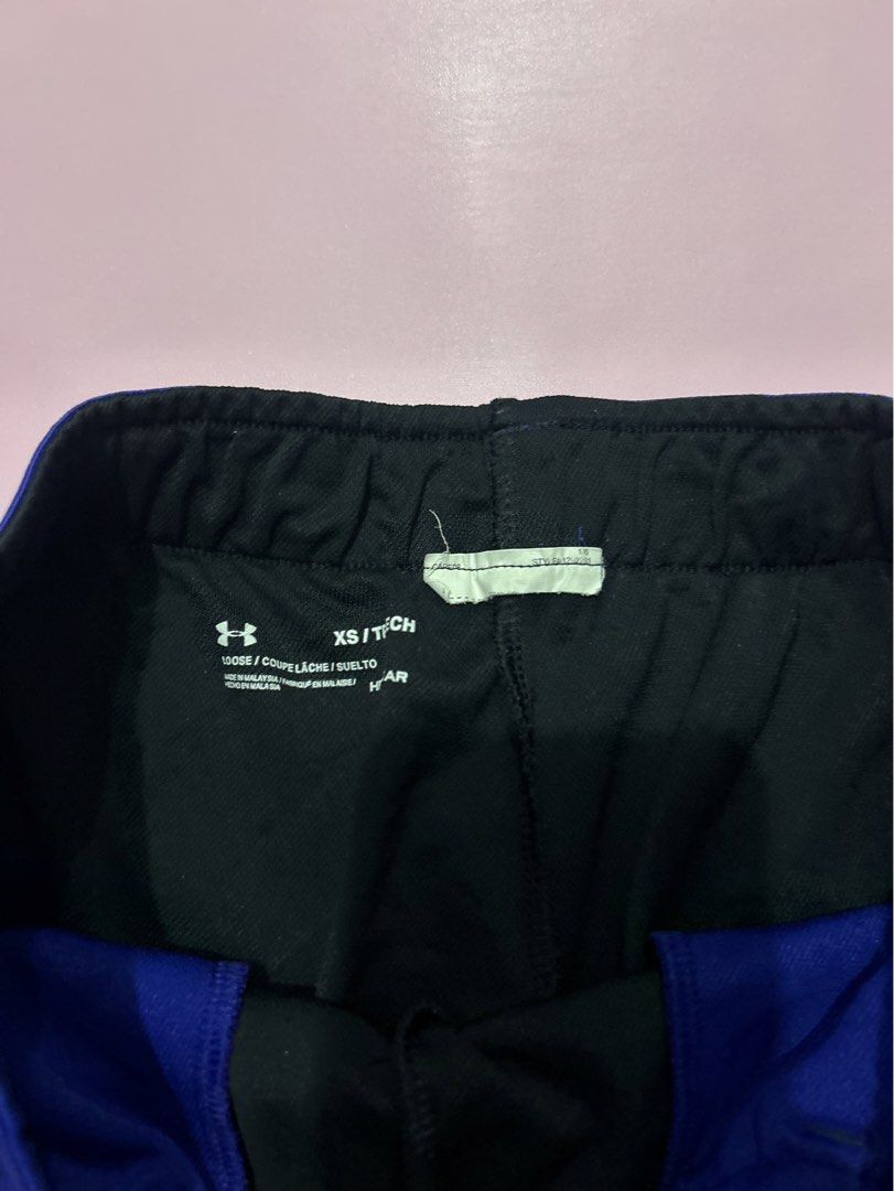 Under Armour Running Short (Category: Activewear) located in Manila. Submitted by chen_clybelles (Listing ID 1463247628, Image 2). Description: .