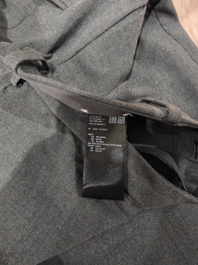 Uniqlo ankle pants grey men (Category: Trousers) located in Manila. Submitted by machoxmatt (Listing ID 1463184825, Image 2). Description: used 2-3x size: medium waist: 15.5 inches length: 34 inches (altered) mop:bdo/gcash shipping at buyer's expense.
