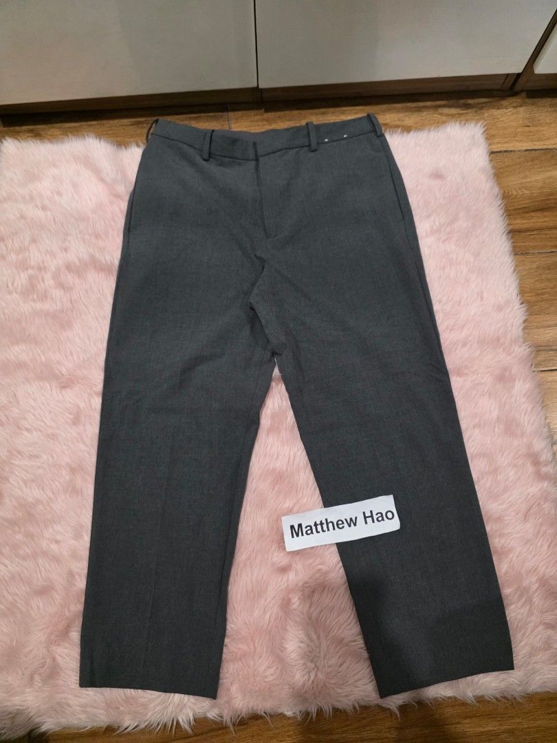 Uniqlo ankle pants grey men (Category: Trousers) located in Manila. Submitted by machoxmatt (Listing ID 1463184825, Image 1). Description: used 2-3x size: medium waist: 15.5 inches length: 34 inches (altered) mop:bdo/gcash shipping at buyer's expense.