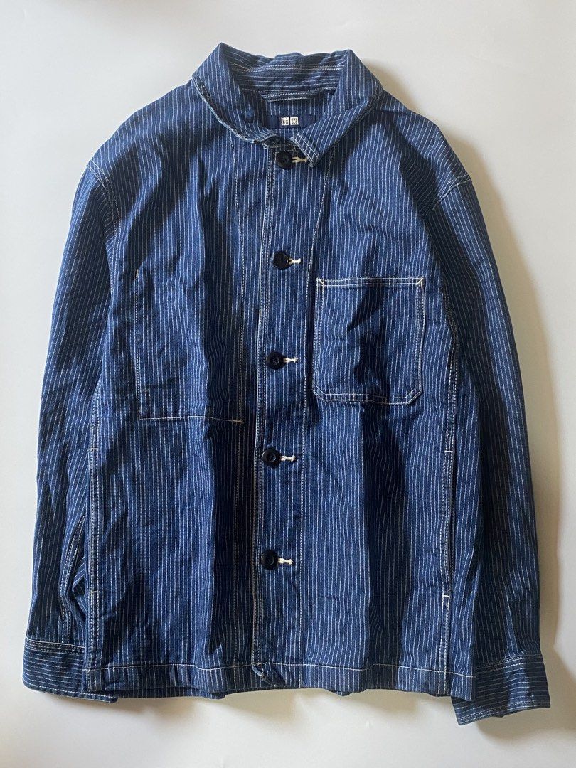Uniqlo Denim Work Jacket (Category: Coats, Jackets and Outerwear) located in Manila. Submitted by finofindthisart (Listing ID 1463242192, Image 2). Description: Length 27 Width 20 Measured it by inches P850 Issue: N/A This is a pre-loved/thrifted items and may show minor signs of issue due to its vintage nature. Kindly manage expectations. No refunds or exchanges will be accepted. 📍Pasay City DM for inquiries..