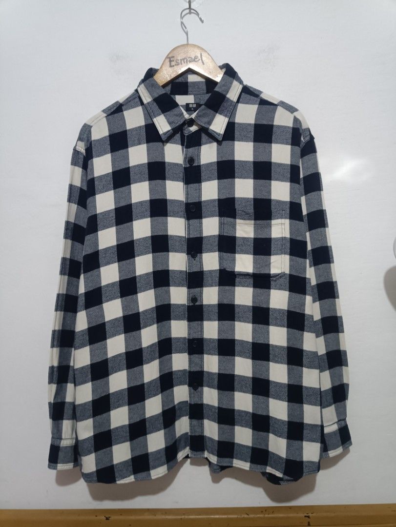 UNIQLO FLANNEL (Category: Coats, Jackets and Outerwear) located in Calbayog City. Submitted by tetoysthrift89 (Listing ID 1463251632, Image 2). Description: UNIQLO FLANNEL EXCELLENT USED XL ON TAG DIMES 23X29 NO ISSUE UKAY SOURCE, WASH ALREADY.