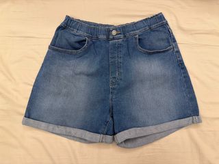(Category: ) located in . Submitted by adelle611 (Listing ID 1463154967, Image 1). Description: .
