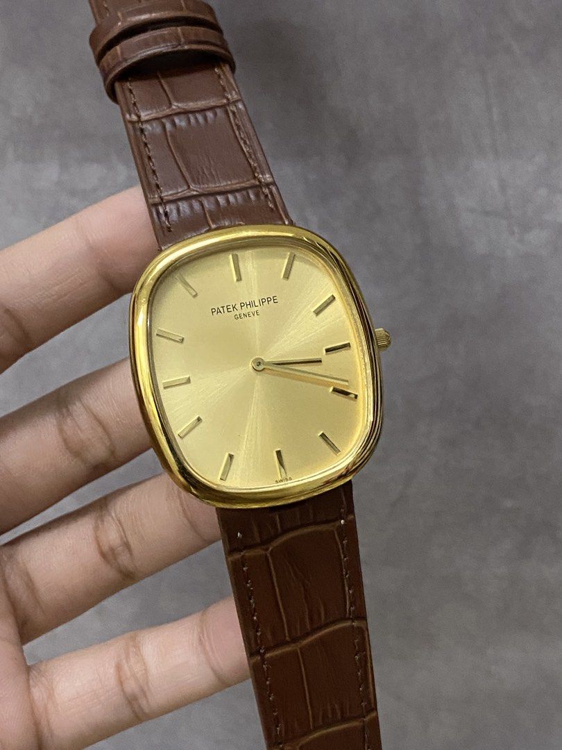 Unisex leather (Category: Announcements) located in Manila. Submitted by leywatch3s (Listing ID 1463201580, Image 2). Description: Onhand available With boxes and paper bag Certificates.