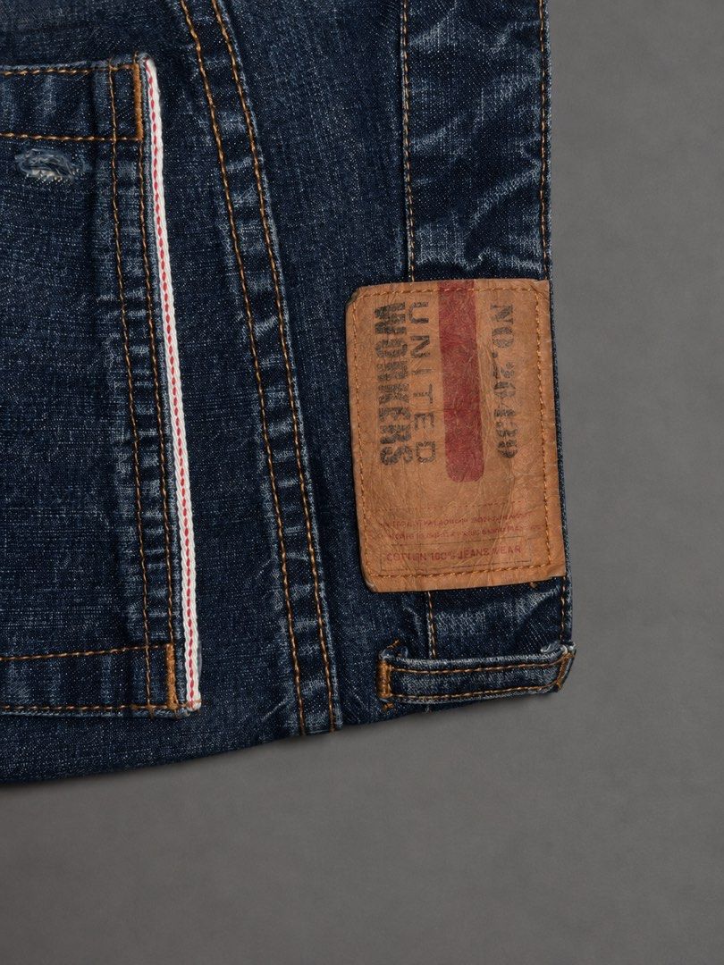 United Workers Graffic denim Jeans (Category: Jeans) located in Tagum. Submitted by clent.josh (Listing ID 1463235110, Image 3). Description: .