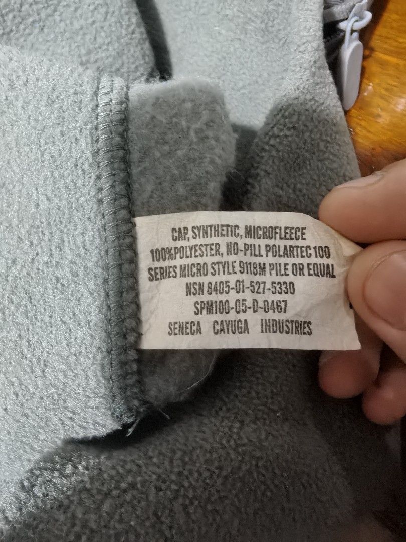 US Army/Military Microfleece Hat/Beanie (Category: Caps & Hats) located in Navotas City. Submitted by zvz719 (Listing ID 1463281485, Image 2). Description: Hat is in great condition, only used it very few times. No size markings but it's a bit stretchy..