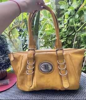 (Category: ) located in . Submitted by kantocloset_ubec (Listing ID 1399544712, Image 1). Description: .