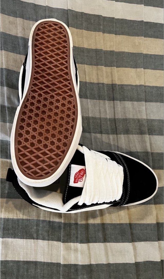 VANS Knu High Stack Skateboard Shoes (Category: Casual Shoes) located in Cebu City. Submitted by megumi.fushiguro (Listing ID 1463238430, Image 2). Description: rfs: decluttering not worn no issue good as brand new.