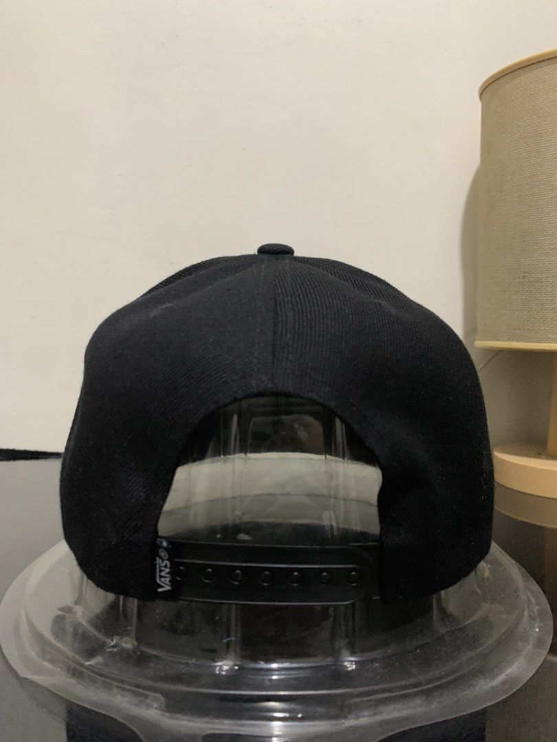 vans skateboard cap (Category: Caps & Hats) located in Rizal. Submitted by japan__surplus (Listing ID 1463306846, Image 3). Description: please see pictures for details thankyou ☺️.