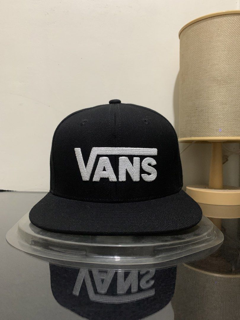 vans skateboard cap (Category: Caps & Hats) located in Rizal. Submitted by japan__surplus (Listing ID 1463306846, Image 1). Description: please see pictures for details thankyou ☺️.