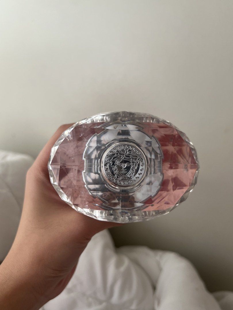 VERSACE Bright Crystal EDT (Category: Body Care) located in Manila. Submitted by cyrillsani02547 (Listing ID 1463320447, Image 3). Description: FRESH FROM USA CALIFORNIA! ** no box ** like new sprayed twice to smell ** no scratches ** 100% AUTHENTIC ORIG PRICE: 8,100 MOP: Gash/Bank transfer/Cash(for meetups) MOD: Jnt, Flash, Lalamove, Angkas bag, Meetup in nearby places) PM NOW AND LETS TRANSACT SA MAIN ACC KO FOR YOUR ASSURANCE. RFS: need funds 