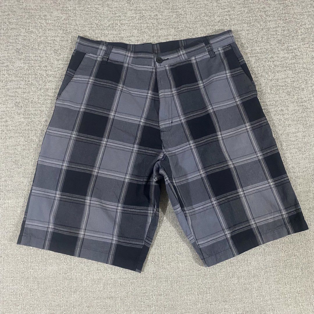 Vintage Burnside Plaid Flannel Short (Category: Shorts) located in Los Banos. Submitted by adothrift (Listing ID 1463221169, Image 3). Description: Vintage Burnside Plaid Flannel Short Waistline - 34-36 Length - 23 Leg Opening - 12.