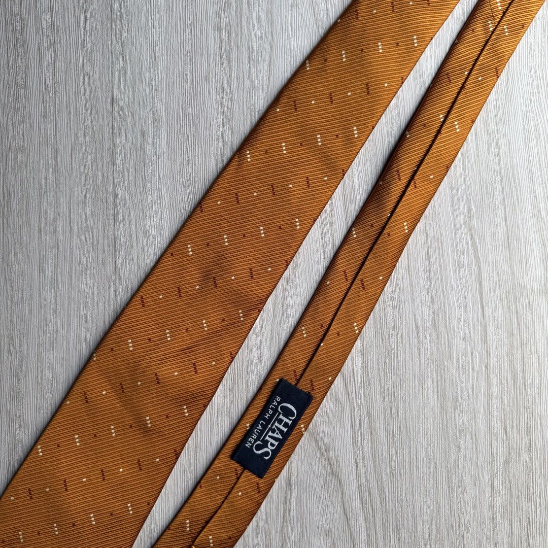 Vintage Chaps Ralph Lauren Silk Tie (Category: Ties) located in Zamboanga. Submitted by rustic.rev (Listing ID 1463153326, Image 2). Description: Excellent condition, Made in Japan.