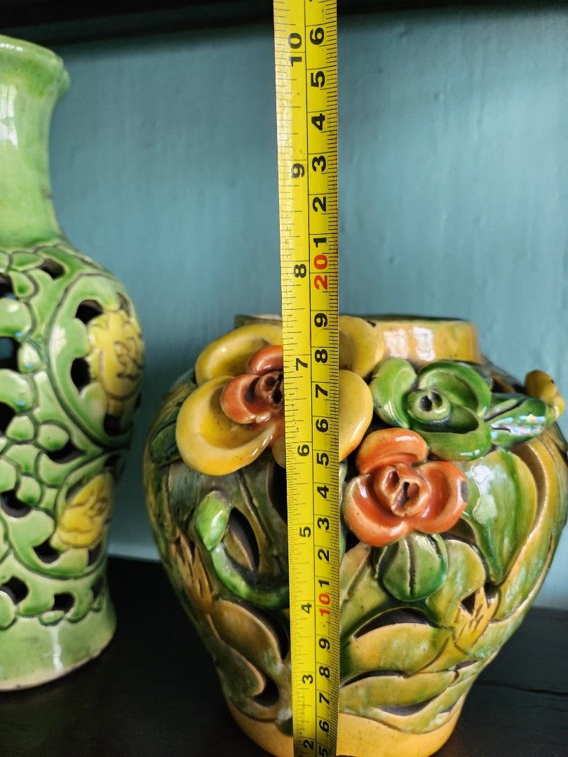 Vintage Green Ceramic Vase with Cutout Design (Category: Vases & Decorative Bowls) located in San Juan City. Submitted by angelgrit (Listing ID 1463172926, Image 1). Description: Buyer to shoulder shipping. .