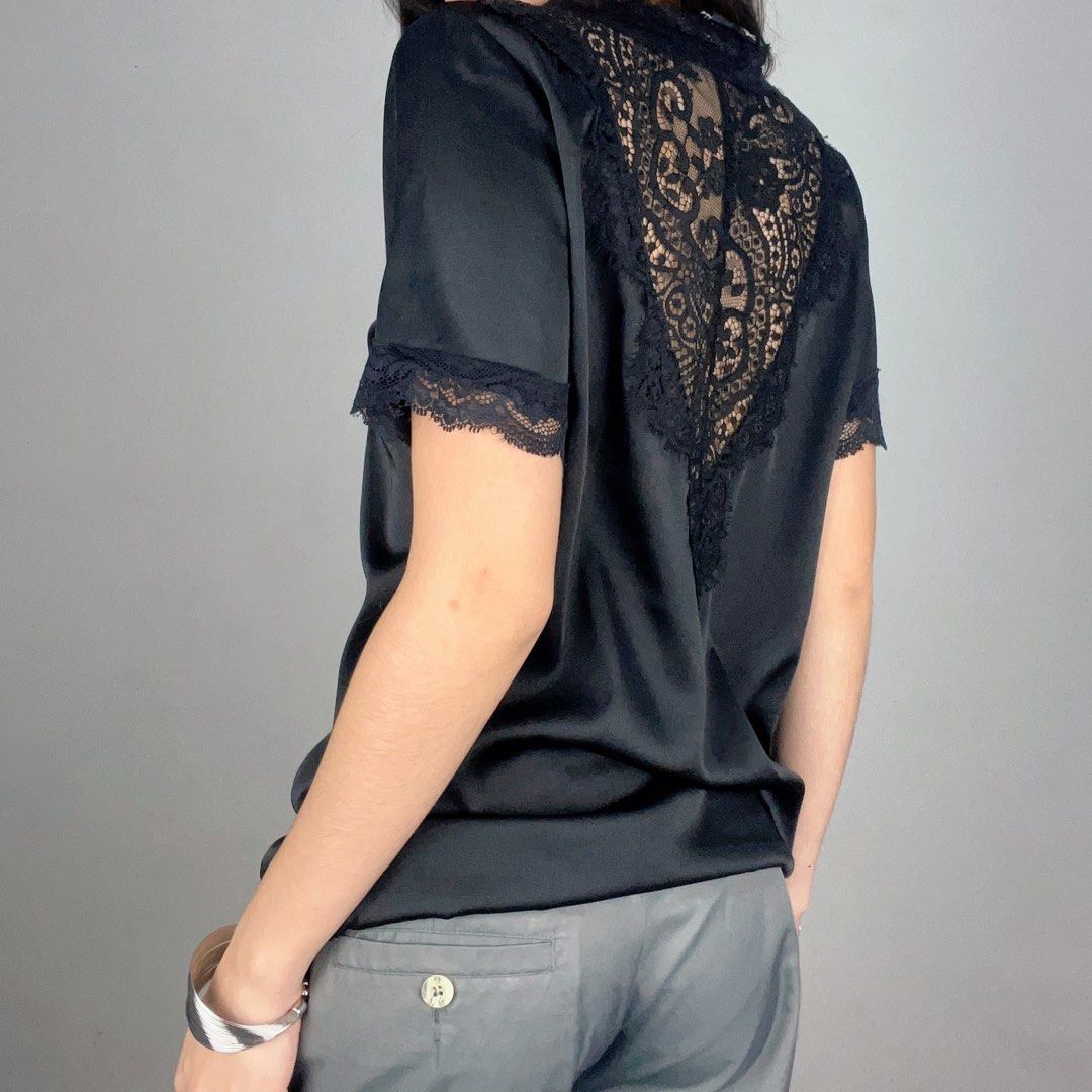 vintage lemiler lace silk top (Category: Others Tops) located in Manila. Submitted by pabili.ph (Listing ID 1463183571, Image 2). Description: small L23", up to B32".