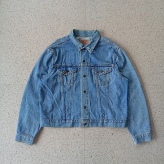 (Category: ) located in . Submitted by kenthrift_ (Listing ID 1463253328, Image 1). Description: .